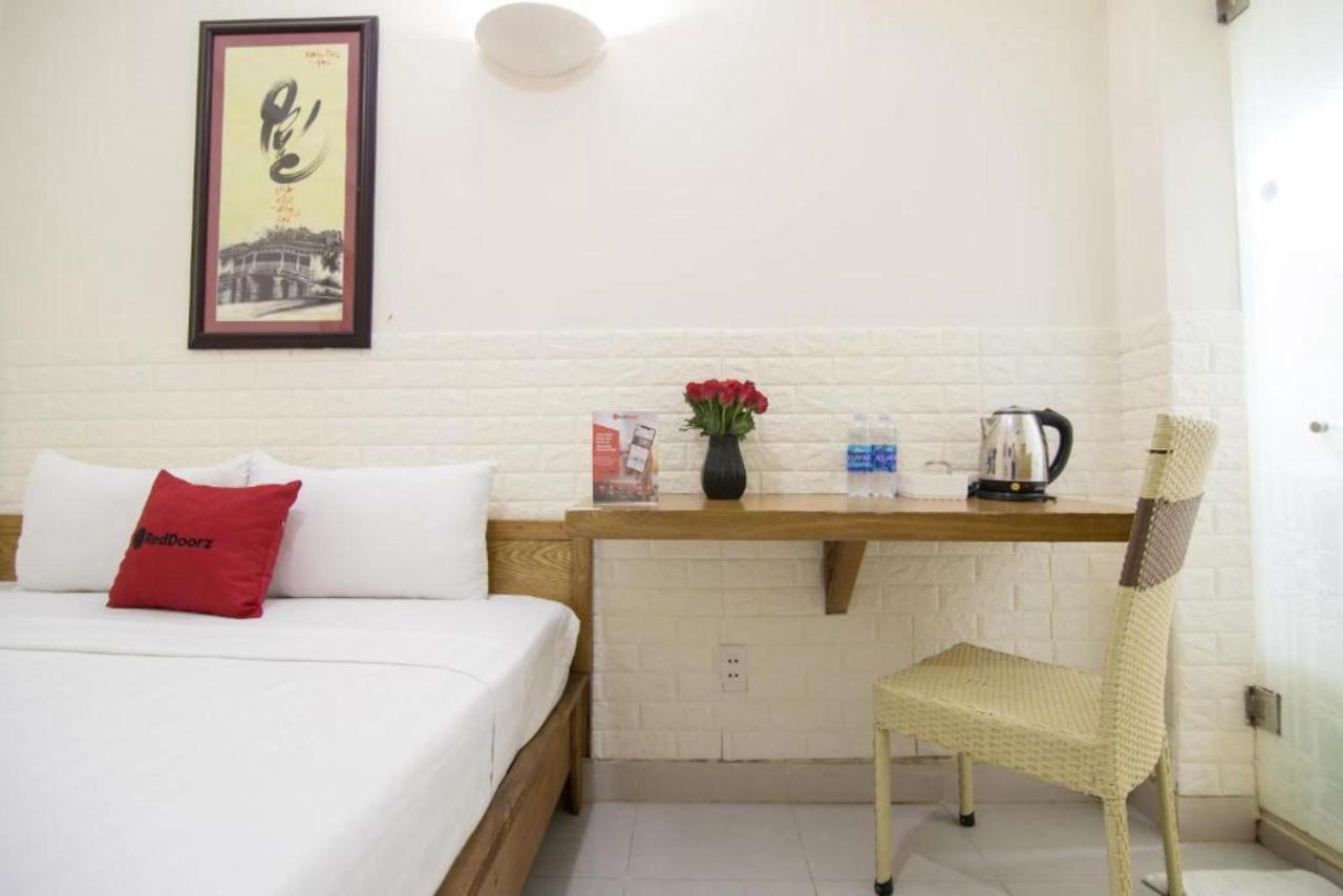 RedDoorz Marieline 2 Hotel Ho-Chi-Minh-Stadt Exterior foto